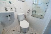 Pron�jem chaty 2+1, 55m2,  pozemek 696m2,  Slapy