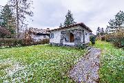 Pron�jem chaty 2+1, 55m2,  pozemek 696m2,  Slapy