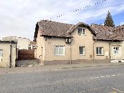 Exklusivn Prodeji RD s ordinac 6+kk 110m2, komern pozemek 663m2, Praha 10 Uhnves, prml. zna