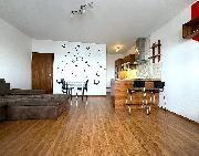 Exkluzivn� nab�z�me prodej bytu 2+kk/2lod�ie, 64m2, Tupolevova, Praha 9 - Let�any,