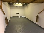 Nab�z�me pron�jem samostatn� gar�e, ul. �umplel�kova, Praha 8