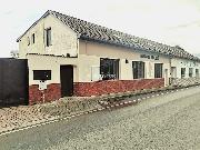 Prodej dvoupodla�n�ho objektu s nebytov�m prostorem 260 m2, pozemek 861 m2, Z�py u Brand�sa n.Labem