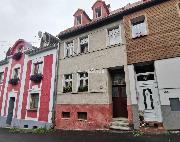 Prodej �adov�ho rodinn�ho domu 6+1/110 m2 se dv�ma zahradami, pozemek 980 m2, Fibichova, J�chymov