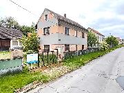 Prodej rodinn�ho domu 4+KK, 110 m2, se stodolou, pozemek 1274 m2, Velk� �jezd u M�ena, okres M�ln�k