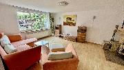 Pronjem RD 4+1/T/B  120m2, park. stn, se sdlenou zahradou Praha - zpad Jinoany