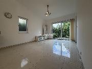 Pron�jem rodinn�ho domu 2+kk, 55m2, s pozemkem 150m2 a parkov�n�m, Praha 9 - Let�any