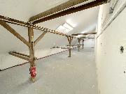 Pron�jem skladu - komer�n�ho prostoru 236 m? ve 2.pat�e s v�tahem � Jirny, Tov�rn� 26 Praha v�chod