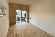 K pronjmu modern byt 2+kk s balkonem, 32 m?, Hoice, ul. Sladkovskho