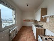 K pron�jmu prostorn� byt 4+1, 80m2 - Le�kova, Praha-Chodov