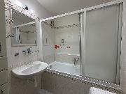 K pron�jmu prostorn� byt 4+1, 80m2 - Le�kova, Praha-Chodov