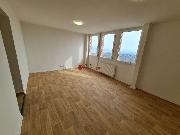 Pron�jem bytu 1+1 v ulici A.Sochora v Teplic�ch (1601)