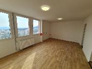 Pron�jem bytu 1+1 v ulici A.Sochora v Teplic�ch (1601)