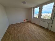 Pron�jem bytu 2+1 v ulici A.Sochora v Teplic�ch (902)