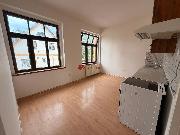 Pron�jem bytu 2+kk v obci Jest�eb� (8)