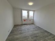 Pron�jem bytu 3+1 v ulici A.Sochora v Teplic�ch (803)