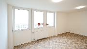 Pron�jem bytu 3+1 v ulici A.Sochora v Teplic�ch (1203)