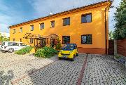 Pron�jem jedine�n�ch prostor � 216 m?, Ml�kojedy u Litom��ic