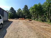 Pron�jem parkovac�ch a manipula�n�ch ploch � are�l ALFATEX, Pelh�imov