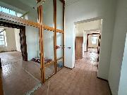 Pron�jem rekonstruovan�ch kancel��sk�ch prostor, 182 m? � Wlach�v d�m, t��da M�ru, Pardubice