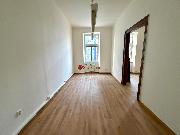 Pron�jem rekonstruovan�ch kancel��sk�ch prostor, 182 m? � Wlach�v d�m, t��da M�ru, Pardubice