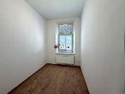 Pron�jem rekonstruovan�ch kancel��sk�ch prostor, 71 m? � Wlach�v d�m, t��da M�ru, Pardubice