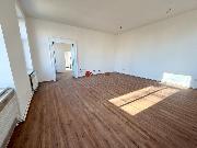 Pron�jem rekonstruovan�ch kancel��sk�ch prostor, 106 m? � Wlach�v d�m, t��da M�ru, Pardubice