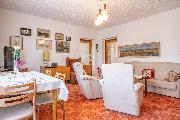 Dvougenera�n� d�m 3+1,3+1 se 2 gar�emi a d�lnou, Kostelec u Jihlavy