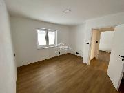 Pronjem luxusnho bytu 3+kk s pedzahrdkou, Svtl nad Szavou