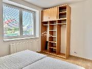 Pronjem modernho bytu 2+kk s parkovacm stnm  Havlkv Brod