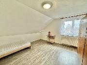 Pron�jem rodinn�ho domu 4+1 v klidn� obci Simtany u Pohledu