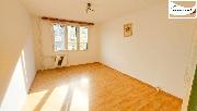 Byt 2+1 s balkonem, 65 m2, ul. Vald�tejnova, centrum Cheb