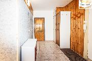 CENOV� V�HODN� NAB�DKA � SLUNN� BYT 2+1 V ��DAN�M 1. PAT�E