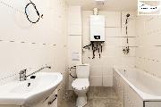 Pron�jem nov� zrekonstruovan�ch byt�, �idovsk� ulice, Cheb
