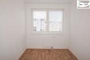 Pron�jem novostavby 5+kk s balkonem a gar�ov�m st�n�m | 92 m2 | Centrum Chebu