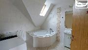 Pron�jem prostorn�ho bytu 3+1 v rodinn�m dom� se samostatn�m vstupem, Komorn� Dv�r u Chebu