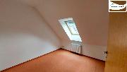 Pron�jem prostorn�ho bytu 3+1 v rodinn�m dom� se samostatn�m vstupem, Komorn� Dv�r u Chebu