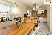 Prostorn� byt 4+1 s balkonem | posledn� patro | Mari�nsk� L�zn� � ښovice