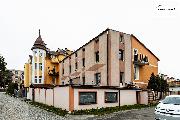 RD - 3 byty, uzaven parkovit, pozemek 237 m2, klidn st Frant. Lzn