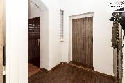 RD - 3 byty, uzaven parkovit, pozemek 237 m2, klidn st Frant. Lzn