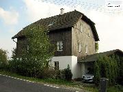 RD s verandou, vzrostlou zahradou, pozemek 1044 m2, Lomnika u Plesn