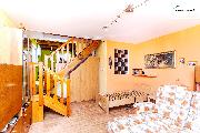 Samostatn� rodinn� d�m s gar�� 34 m?, d�lnou a velkou zahradou � klid, studna, soukrom�