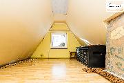 Samostatn� rodinn� d�m s gar�� 34 m?, d�lnou a velkou zahradou � klid, studna, soukrom�