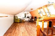 Samostatn� rodinn� d�m s gar�� 34 m?, d�lnou a velkou zahradou � klid, studna, soukrom�