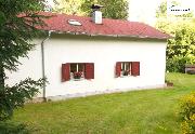 ZD�N� CHALUPA S TERASOU, BALKONEM A ABSOLUTN�M SOUKROM�M � PL�NSK� HU� U MARI�NSK�CH L�ZN�