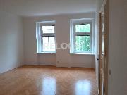 1+1, 50m2, P5, Hluboepy, Na Zlchov, sten zazen byt pro nekuky k nasthovn ihned.