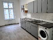 1+KK, 16m2, P2, Nusle, Oldichova, mal, tuln byt k nasthovn ihned.