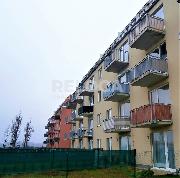 1+KK, 31m2 + 51 m2 zahrdka, Chn, Jen, zazen byt s terasou, zahrdkou a parkovnm, ne zv.