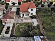Vila 4+2, sklep, terasa, balkon, 181m2, pozemek 971m2, Lys nad Labem, ul. Sokolovsk