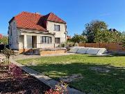 Vila 4+2, sklep, terasa, balkon, 181m2, pozemek 971m2, Lys nad Labem, ul. Sokolovsk
