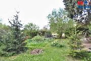 Exkluzivn, prodej stavebnho pozemku 900m2 s chatou, Kamenice, ul. Na Vyhldce, jin orientace